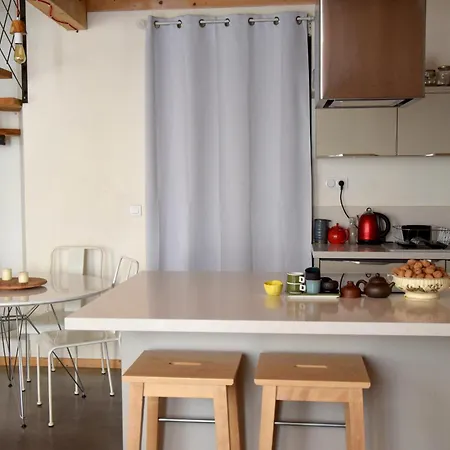 Maison De Nyaraló *